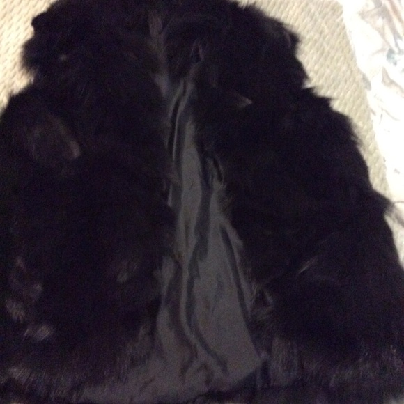 Adrienne Landau Fox Fur Vest - Picture 4 of 8